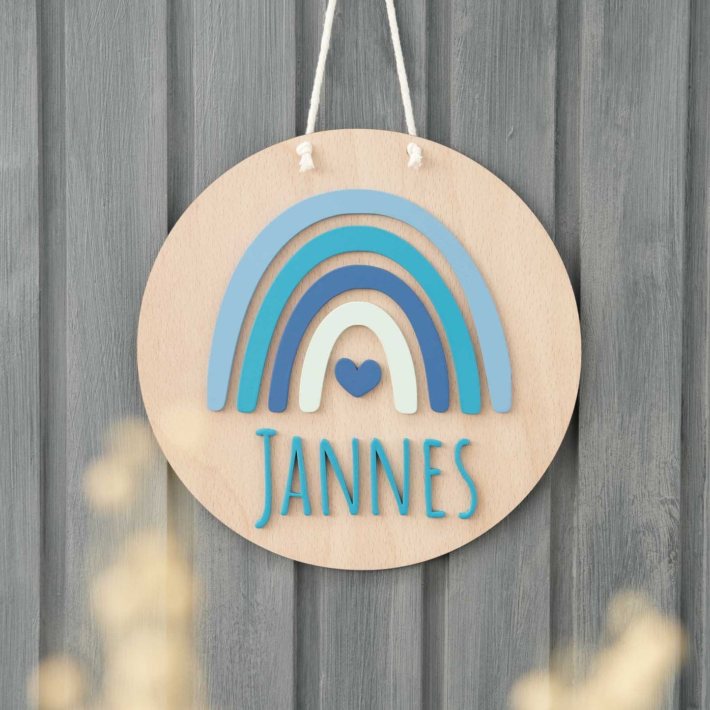 Regenbogen Namensschild in Blau, handgemachte Deko für Babyzimmer
