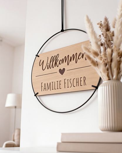 Familienschild mit den Namen deiner Lieblingsmenschen